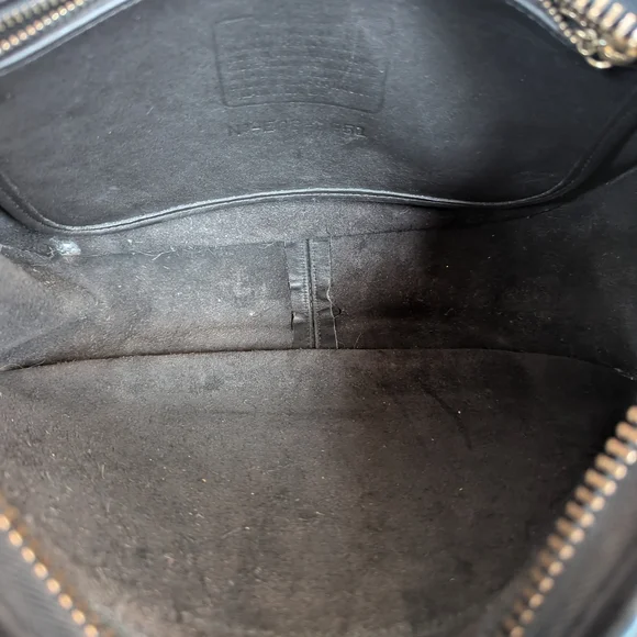 Vintage Coach Patricia's Legacy Bag (style number 9951). - Picture 9 of 11